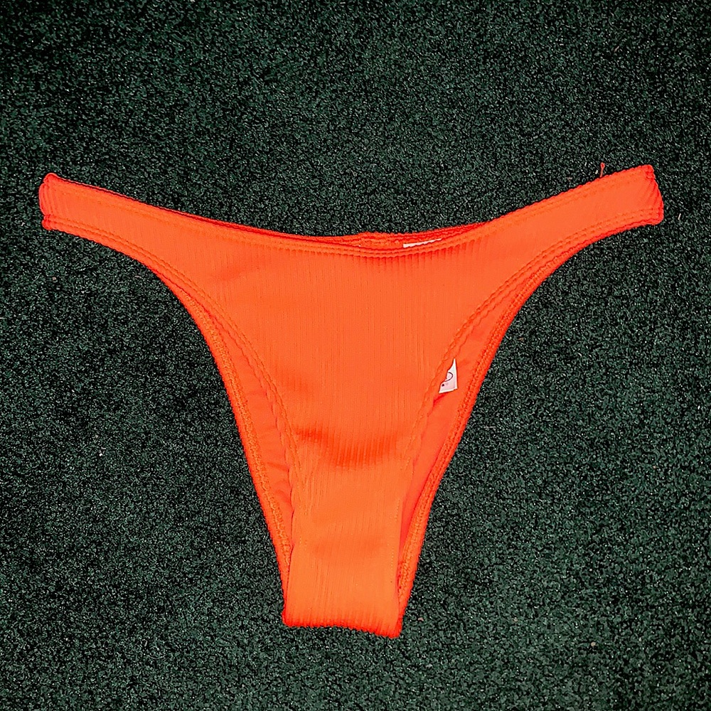 Hollister NEVER WORN bikini bottom